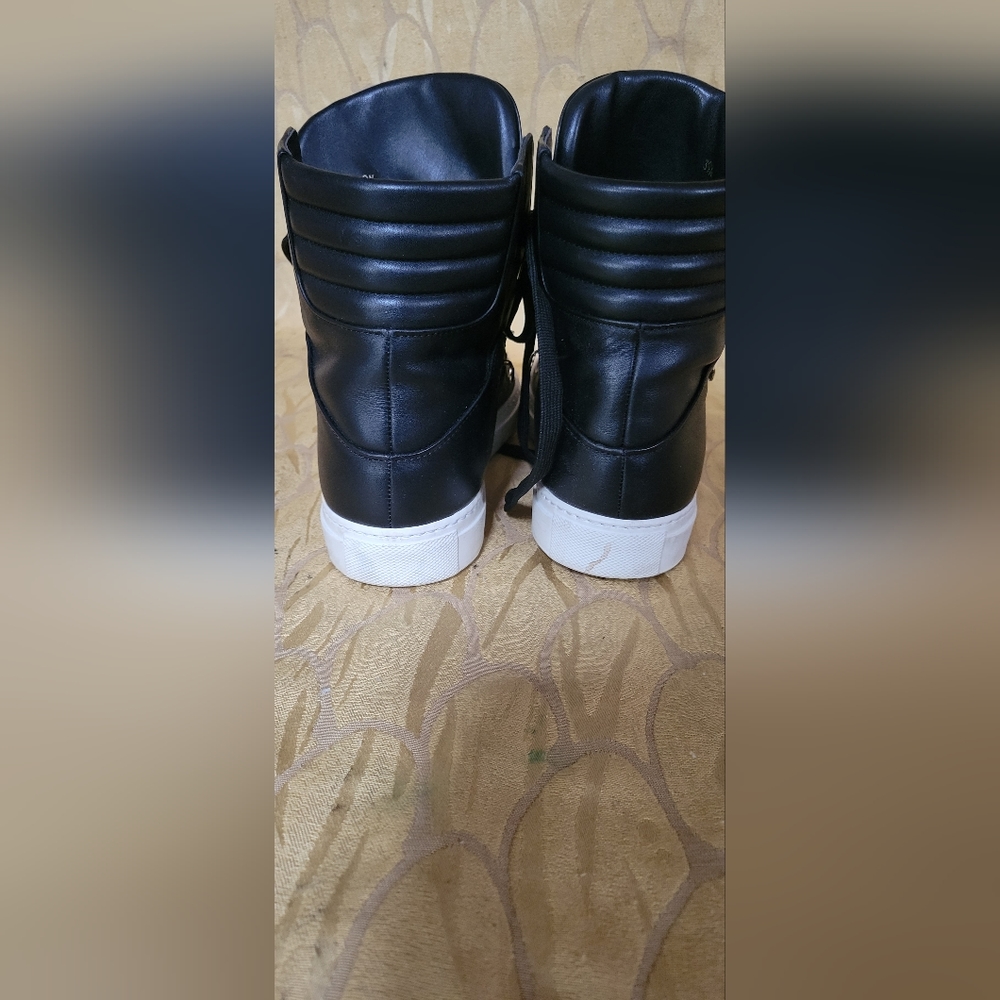 Versace Sneakers - image 4